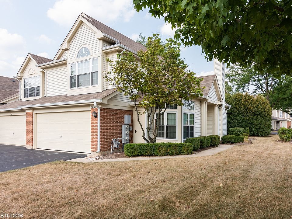 1st image of 30W035 Princeton Ct