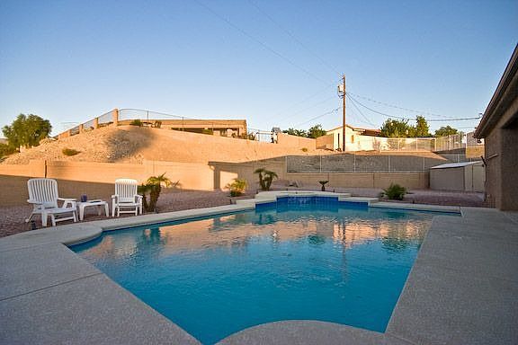 2nd image of 430 Moonshine Dr