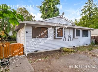 1111 Brentwood Dr #B, Bremerton, WA 98312