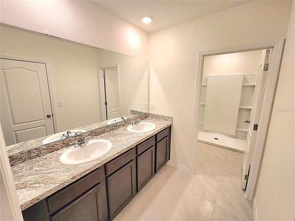 5th image of 1141 Blue Jay Dr #1141