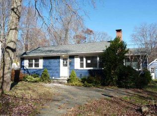 6 Lakewood Rd, East Hampton, CT 06424