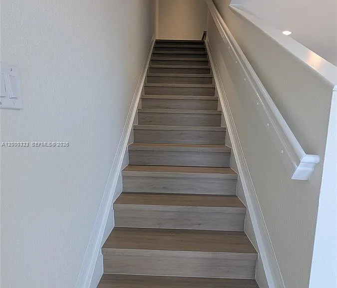 5910 Royal Way #---- — Photo 21