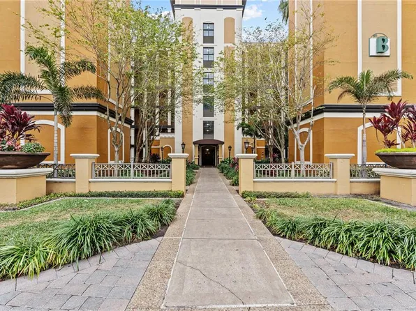 12544 Floridays Resort Dr, Orlando, FL 32821