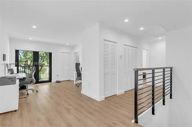 2029 SW 62nd Ave — Photo 13