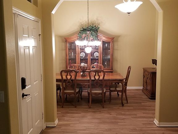 4th image of 1631 Willow Oak Ln