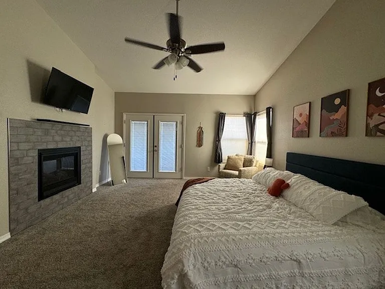 2061 E Lago Grande Pl — Photo 15