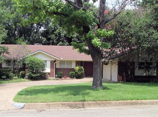 5712 Wedgworth Rd, Fort Worth, TX 76133