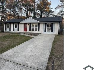 7416 Ovis Ln, Riverdale, GA 30274