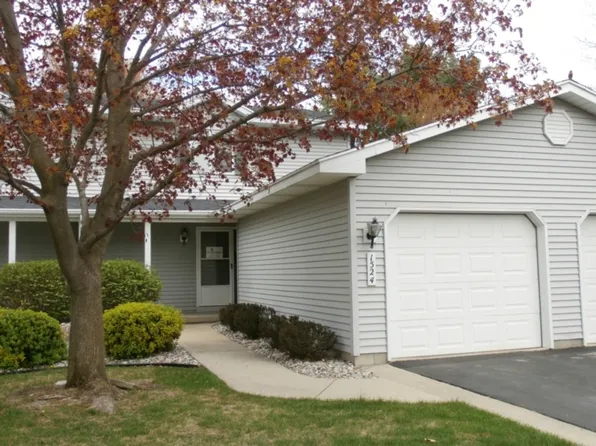 1524 Pheasant Ridge Dr #3, Midland, MI 48640
