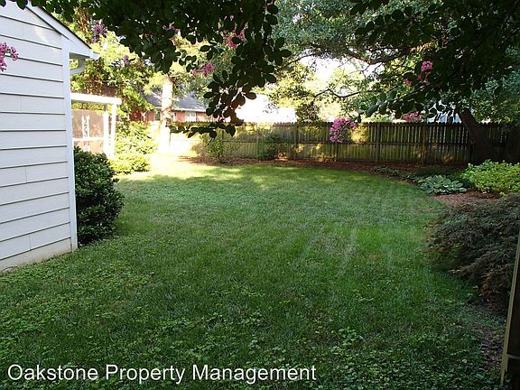 5th image of 6615 Van Buren Ave
