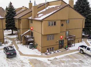 2873 Warwick Loop APT C, Bismarck, ND 58504