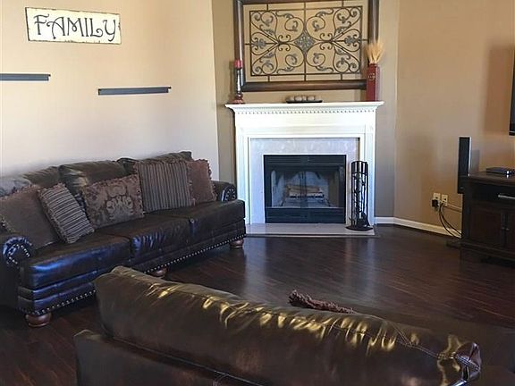 5th image of 4471 Sierra Ln