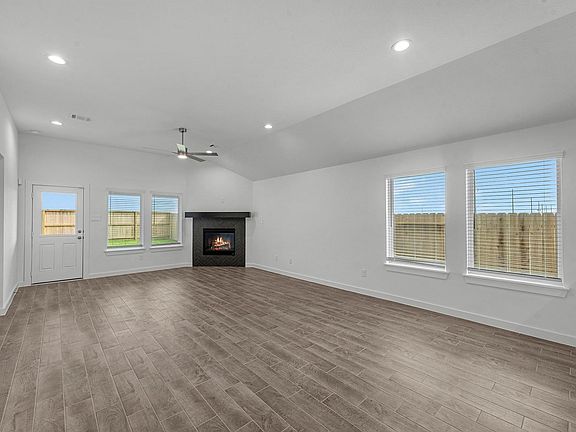 5th image of 21731 Cisco Point Ln