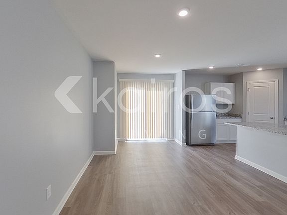 4th image of 308 Wild Deer Dr