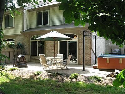 3rd image of 1127 Evergreen Park Ct