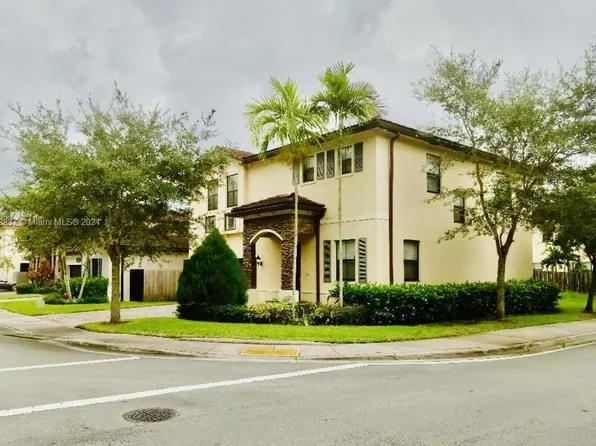 16672 SW 43rd Ln, Miami, FL 33185