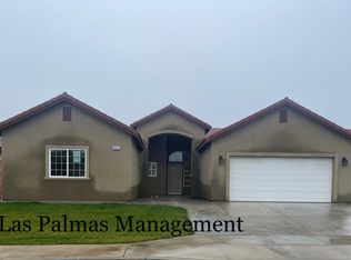 809 Clora Ann Ave, Dinuba, CA 93618