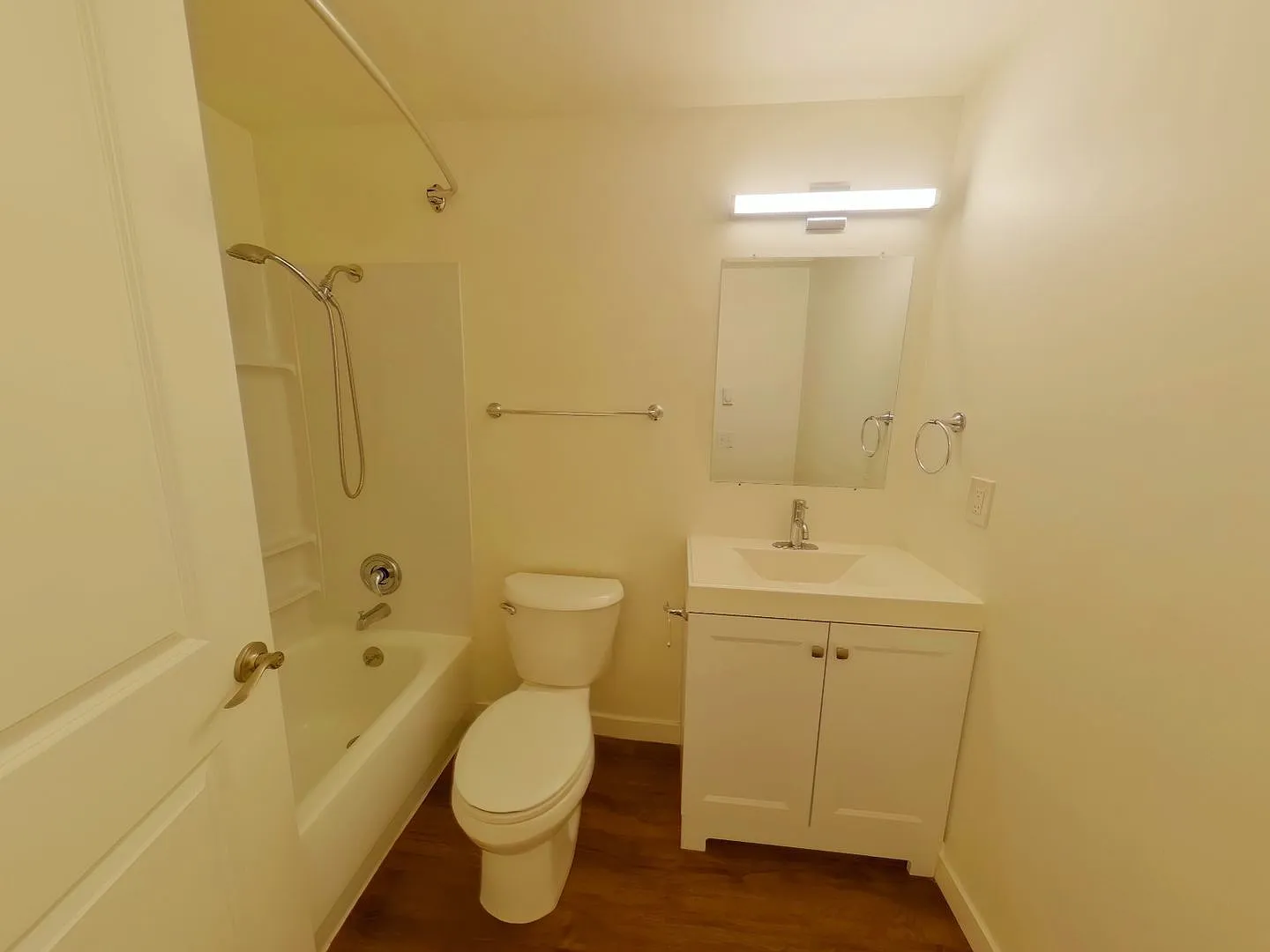 The Twelve on 30th Apartments — Photo 4