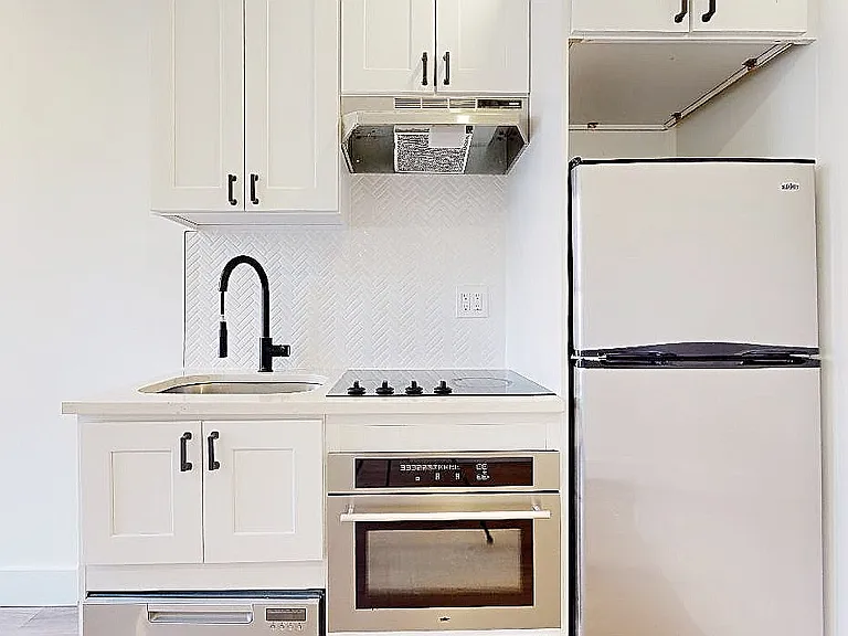 2785 Broadway #3D — Photo 3