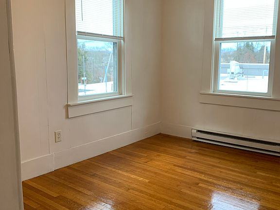 5th image of 11 Park St #4