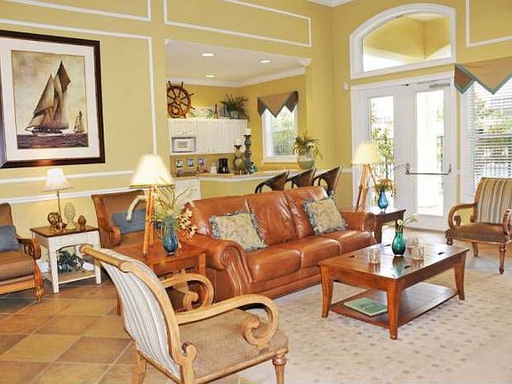 Exquiste Clubhouse