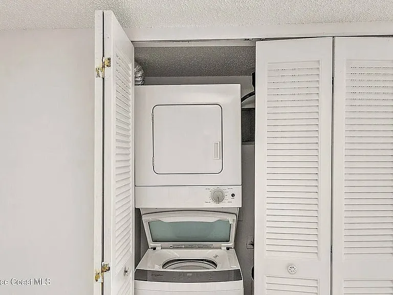 520 Palm Springs Blvd #108 — Photo 8