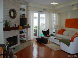 1461 Manhattan Beach Blvd, Manhattan Beach, CA 90266