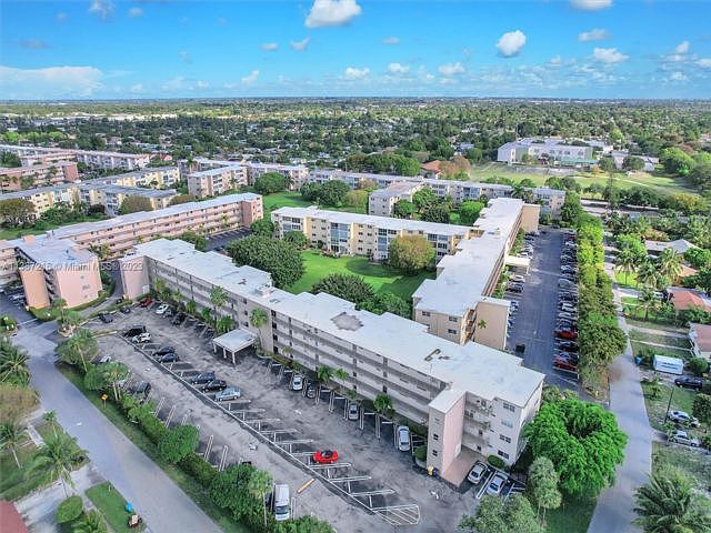 1st image of 2601 NE 3rd Ct #4110