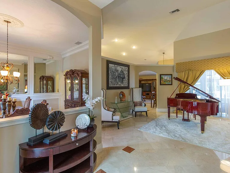 14816 Stirrup Ln — Photo 4