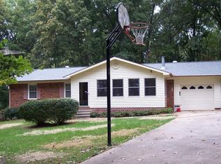 3385 Cavender Creek Rd, Dahlonega, GA 30533