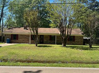 1387 Portersville Rd, Atoka, TN 38004