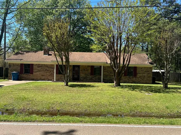 1387 Portersville Rd, Atoka, TN 38004