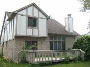 2nd image of 1123 Congress Dr