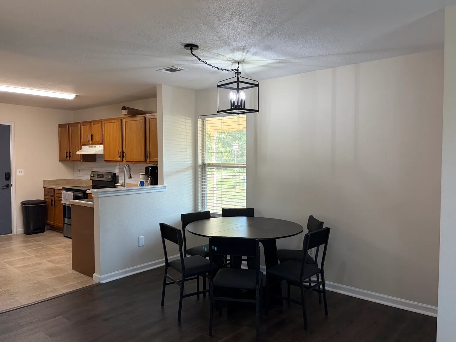 3 bed, 1232 sqft, $750 — Photo 4