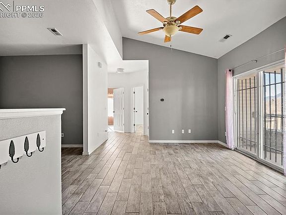 2nd image of 2002 Legacy Ridge Vw APT 207