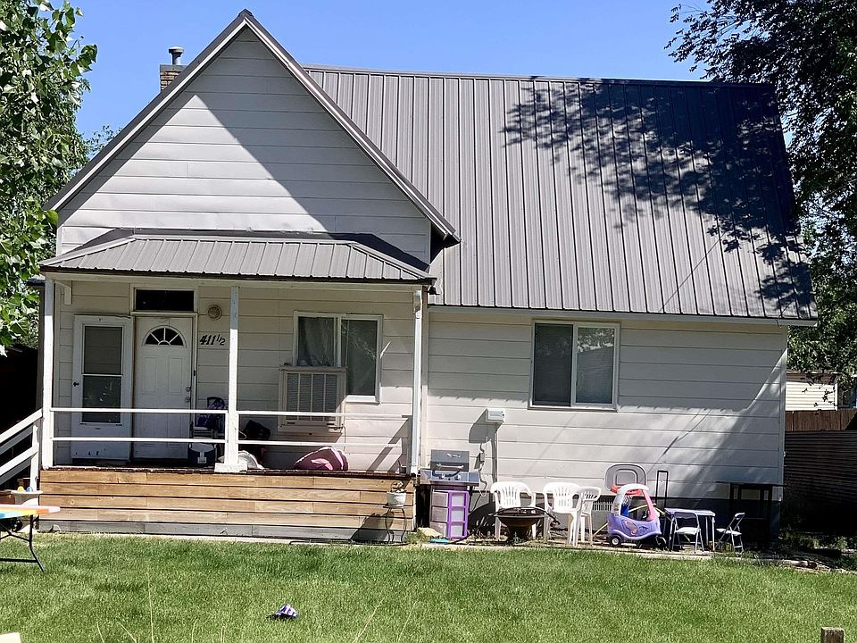 1st image of 411 1/2 W Main St
