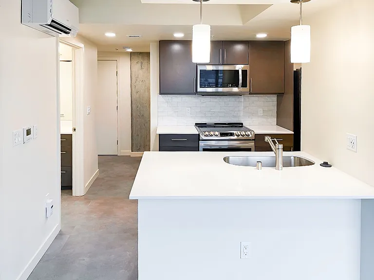 Bell View Apartments — Photo 120
