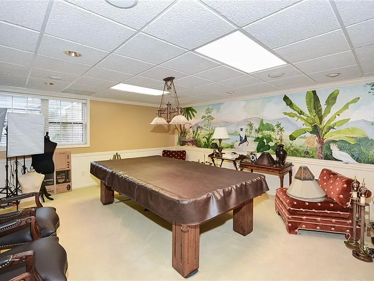 1640 Lazy River Ln — Photo 74