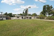 18th Ave-S0307-001.jpg
