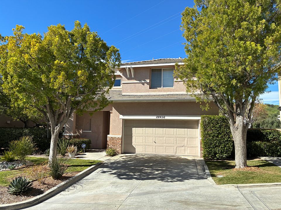 1st image of 28456 Mayfair Dr