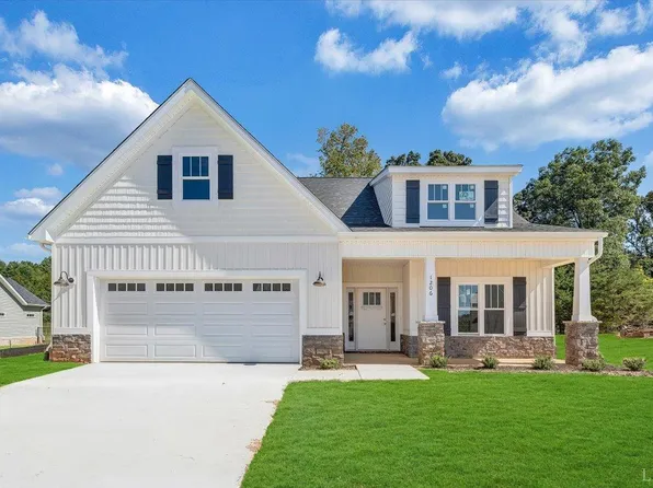 1206 Boonsboro Meadows Dr, Lynchburg, VA 24503