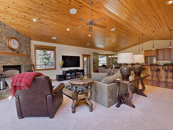 5th image of 325 Mammoth Knolls Dr