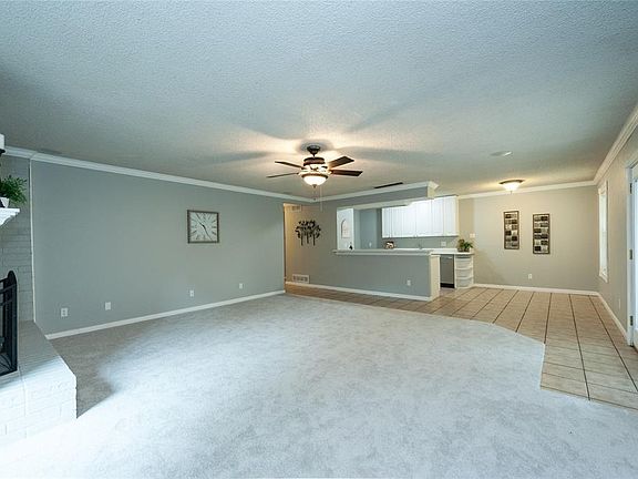 2nd image of 3730 S Magnolia Ct