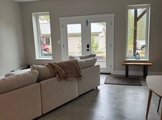 716 Timberline Dr, Girdwood, AK 99587