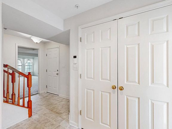 2nd image of 32 Tributary Ln