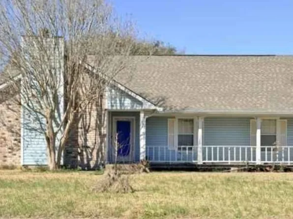 5645 Sophie Anne Dr, Zachary, LA 70791