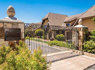 3281 E Falcon Heights Ln, Cottonwood Heights, UT 84093
