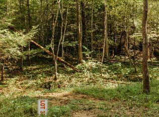 33 Hollertop Rd, Campton, KY 41301