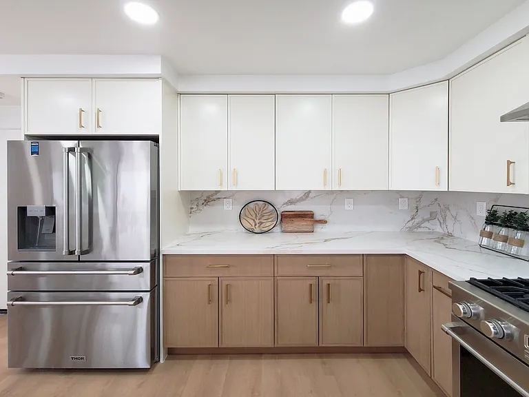 220 S Linhaven Cir — Photo 22