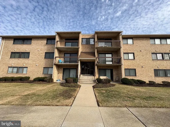 1 Summit Hill Ct APT T3, Baltimore, MD 21228